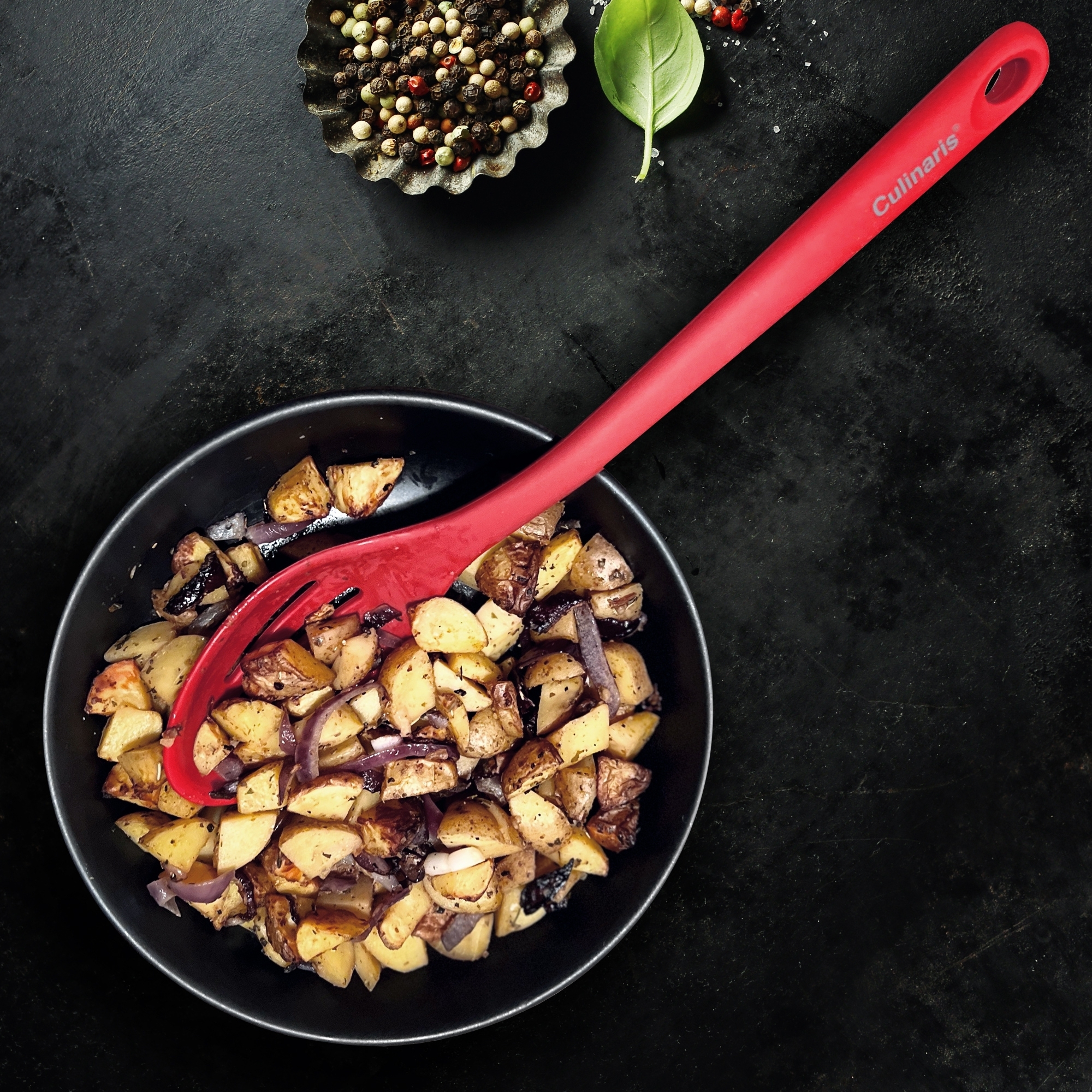 Slotted spoon - silicone | Culinaris